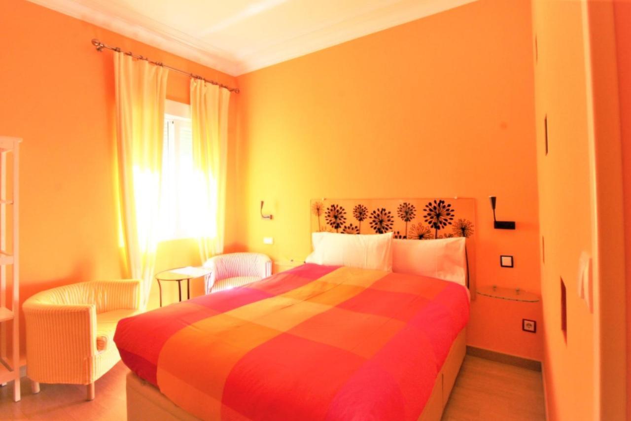 Hostal Arco Iris Madrid Ngoại thất bức ảnh