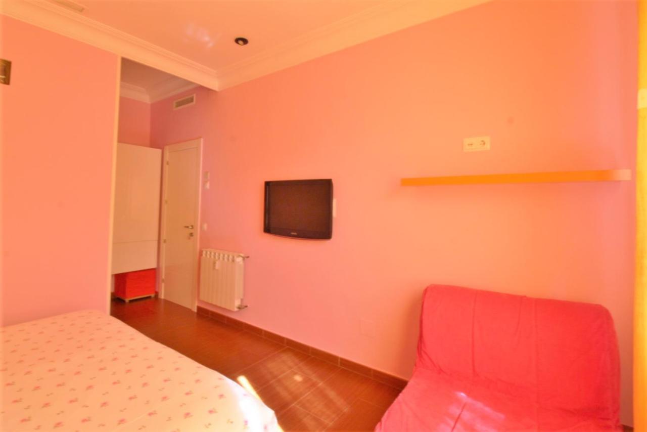 Hostal Arco Iris Madrid Ngoại thất bức ảnh