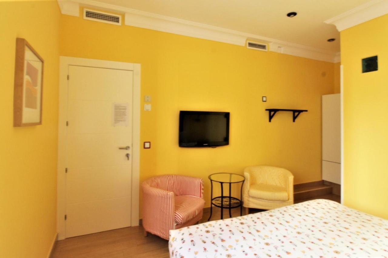 Hostal Arco Iris Madrid Ngoại thất bức ảnh